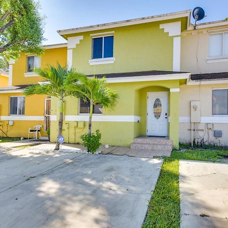Opa-Locka Townhome, 15 Mi To Miami Beach! Eksteriør billede