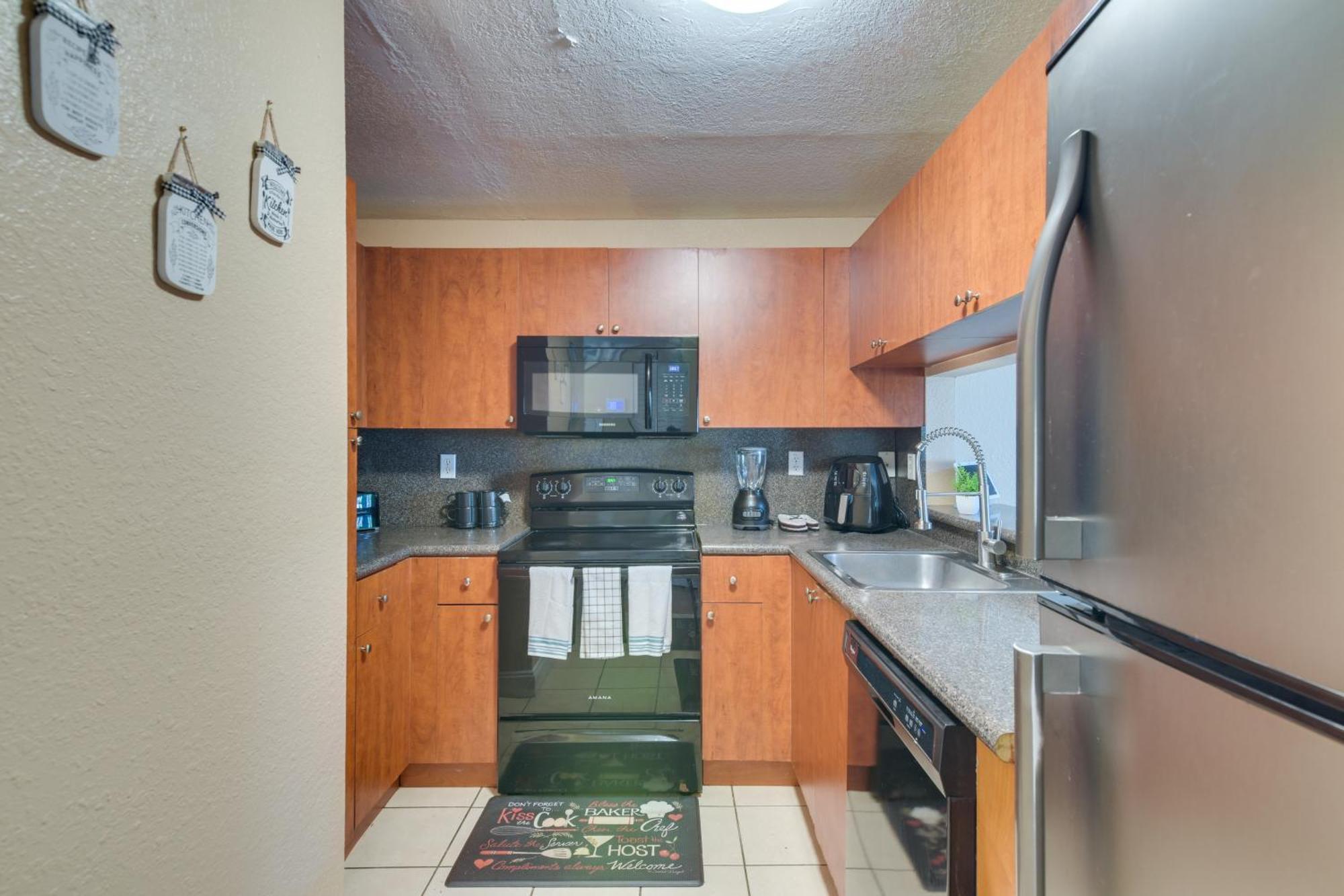 Opa-Locka Townhome, 15 Mi To Miami Beach! Eksteriør billede
